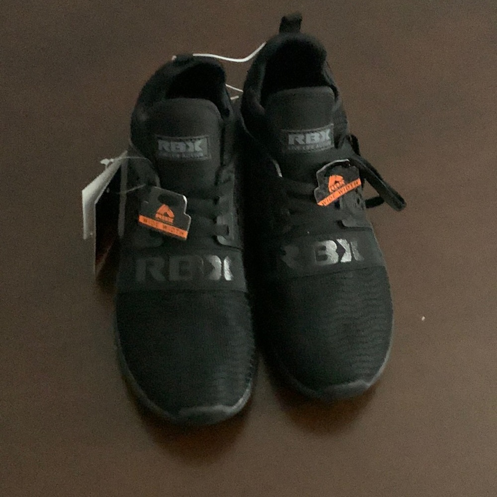 RBK LADIES SIZES 10